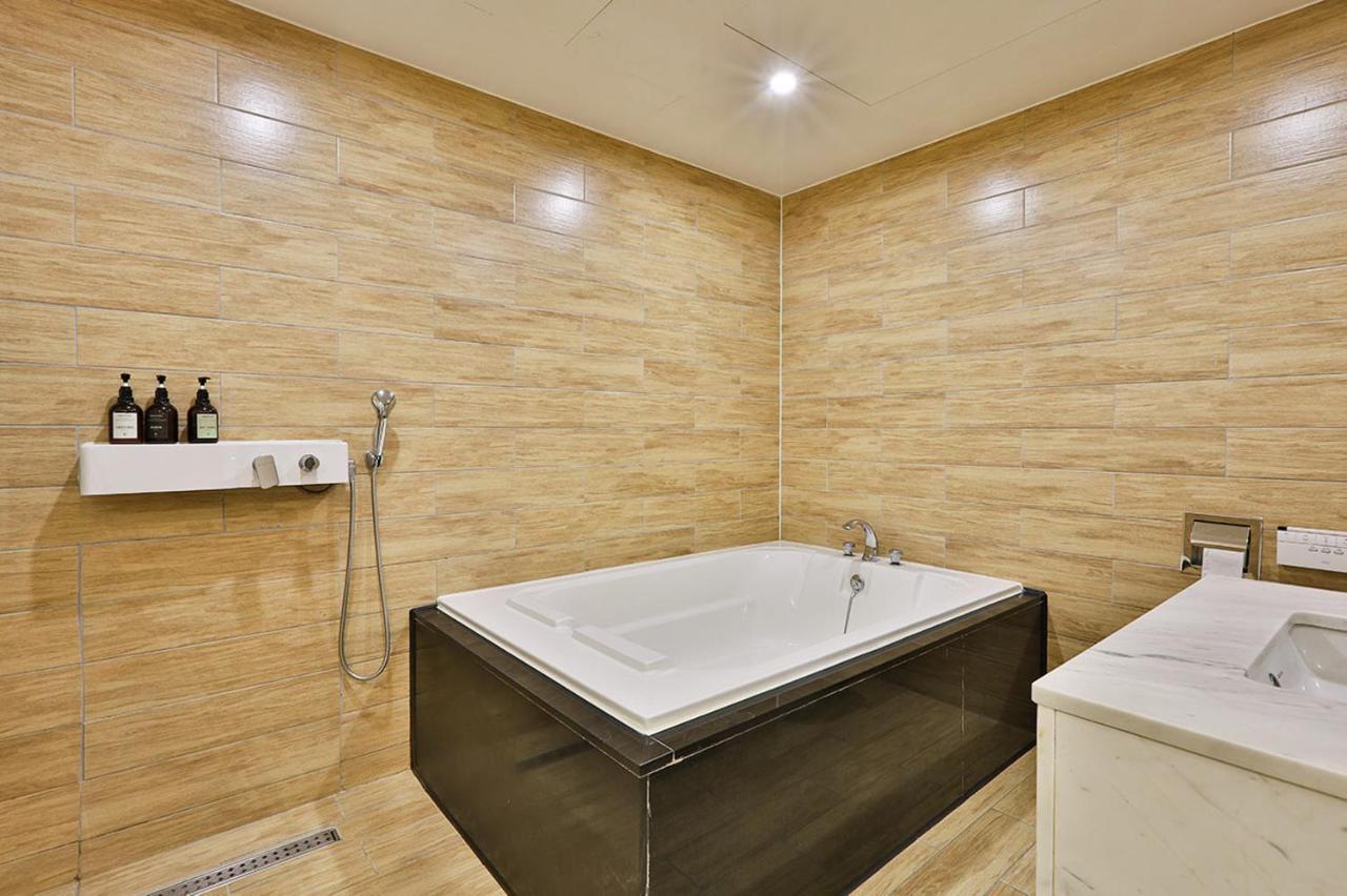 Brown Dot Hotel Jeonggwan Μπουσάν Εξωτερικό φωτογραφία